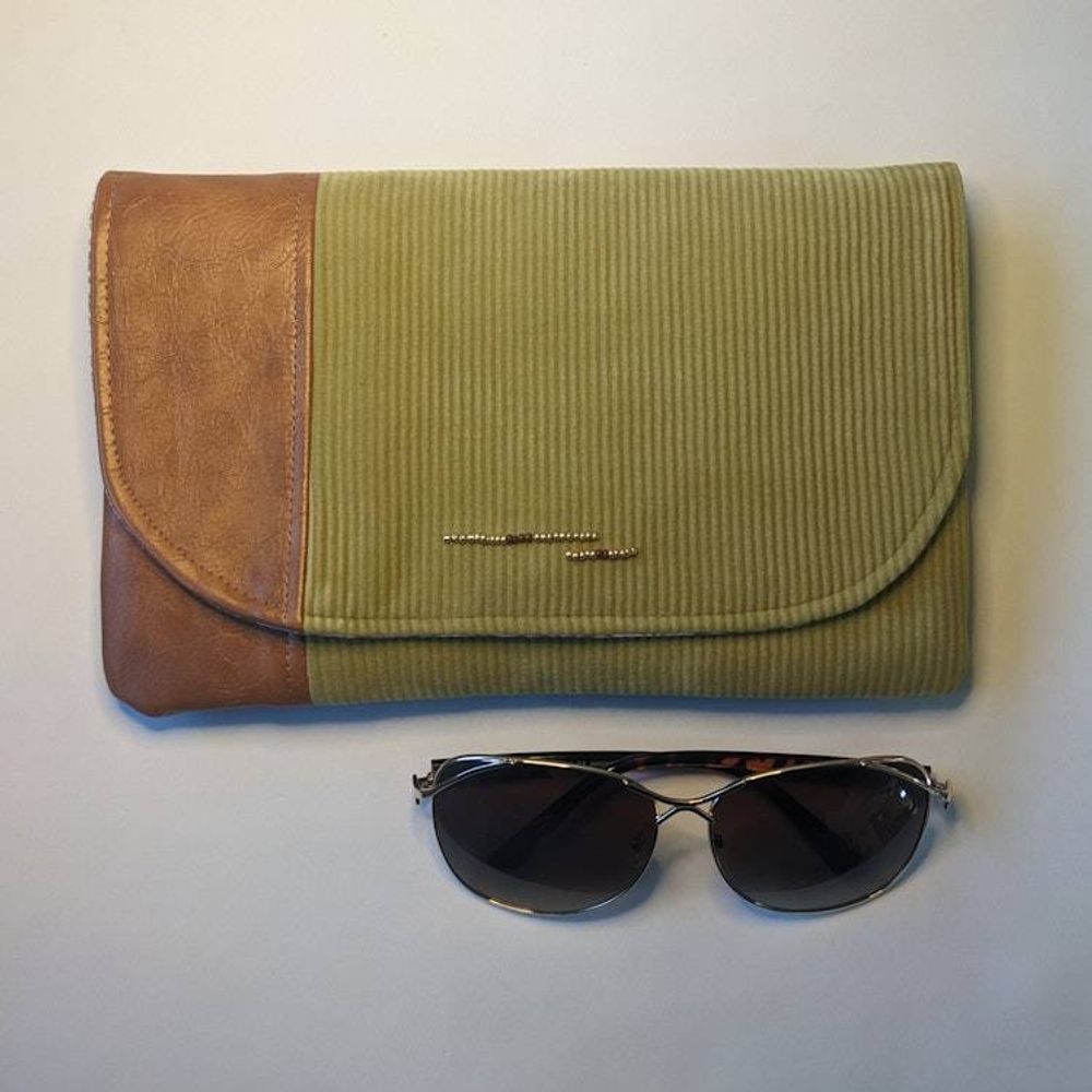 Main item image