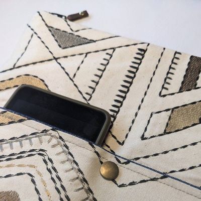 Alternate image for Foldover Clutch with Outer Pocket in Geometric Patterns - The Kanga2