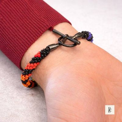 Alternate image for One Spectrum Pride Kumihimo Beaded Bracelet – Rainbow Helix