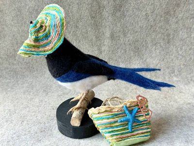 Alternate image for Magpie Bird on a seaside vacation. Mildred Magpie – Needle Felted Bird Sculpture | Handmade Wool Magpie | Whimsical Bird Art | Collectible Fiber Art