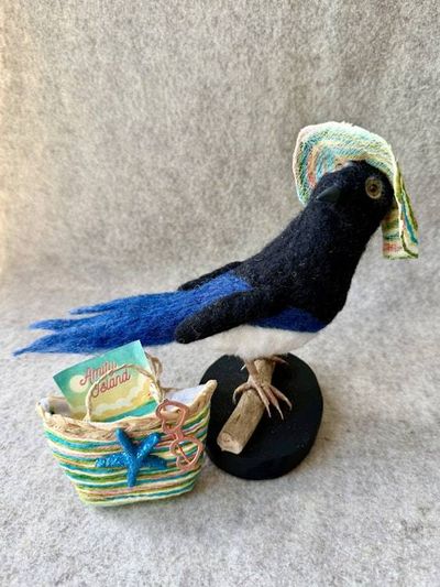 Alternate image for Magpie Bird on a seaside vacation. Mildred Magpie – Needle Felted Bird Sculpture | Handmade Wool Magpie | Whimsical Bird Art | Collectible Fiber Art