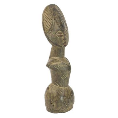 Alternate image for Wood fertility doll Teenager