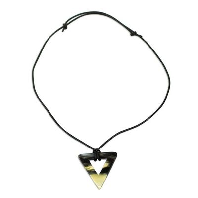 Alternate image for Handcrafted Unisex Necklace in Leather with Bull Horn Arrowhead