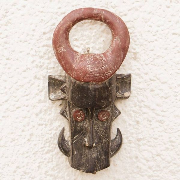 Alternate image for Alligator-Themed African Sese Wood Mask in Brown and Black Alligator Head
