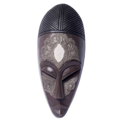 Alternate image for African wood mask Unification