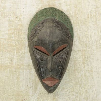 Alternate image for African wood mask Relax