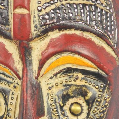 Alternate image for Oval African Wood and Aluminum Mask from Ghana Kyauta