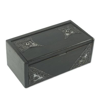 Alternate image for Hand-Carved Wood West African Box with Aluminum Trim Sika Korkoo Kwarbia I
