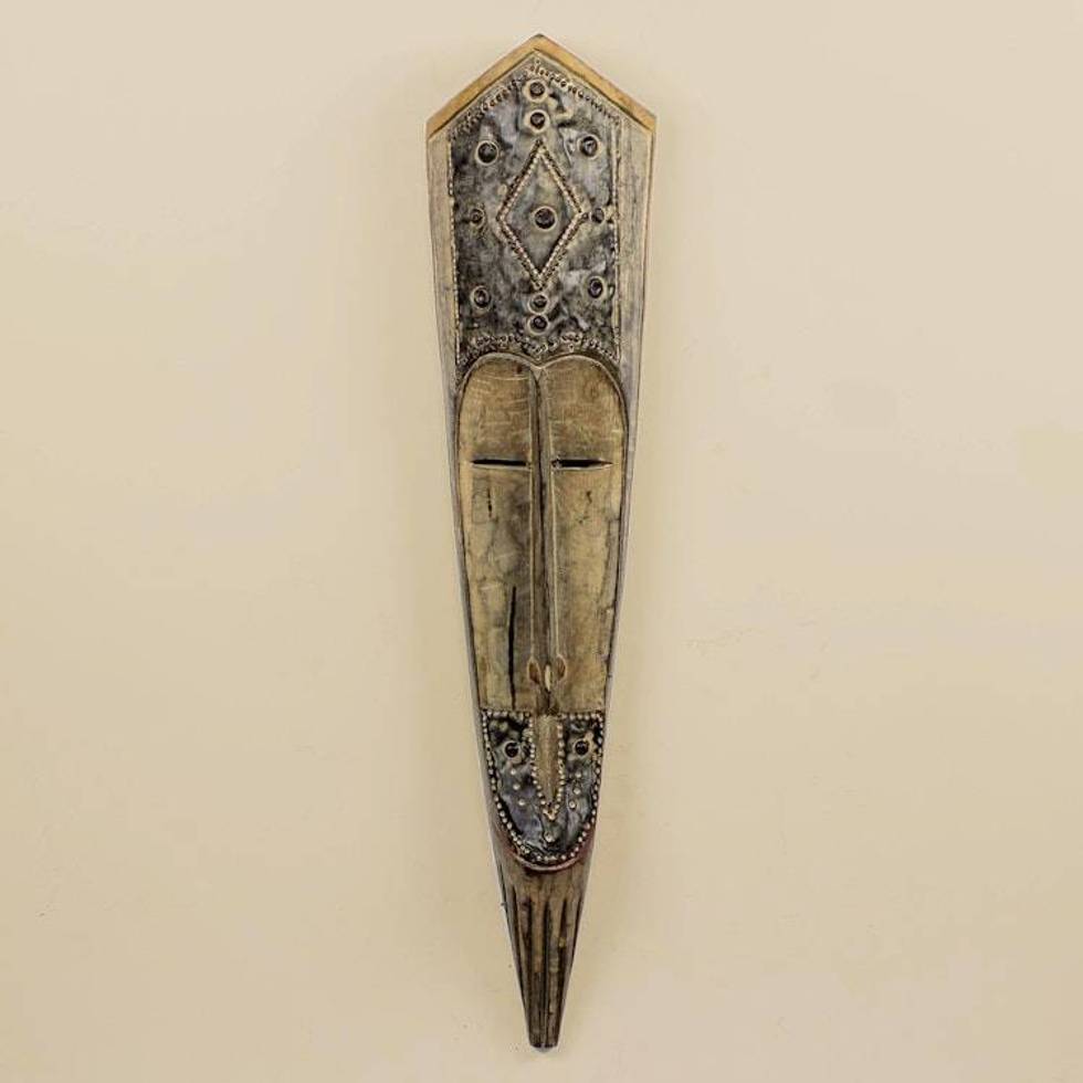 Akan wood mask 'King of Success'