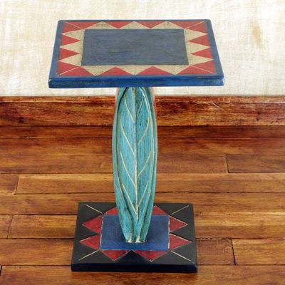 Alternate image for Hand Crafted Cedar Wood Geometric Leaf Accent Table Rustic Leaf