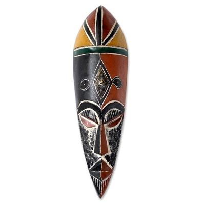 Alternate image for Hand Carved Nigerian Mask Maigaya