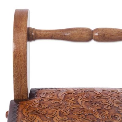 Alternate image for Cedar and leather stool Colonial Blond