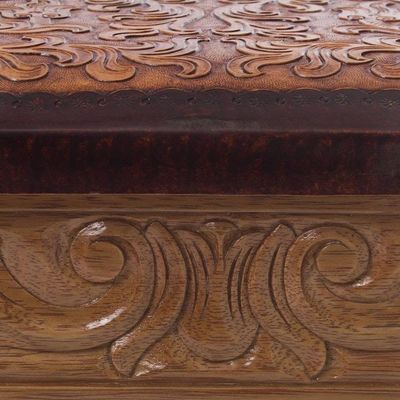 Alternate image for Cedar and leather stool Colonial Blond