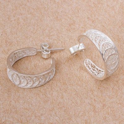 Alternate image for 950 Silver Filigree Half Hoop Earrings from Peru Sparkling Crescents