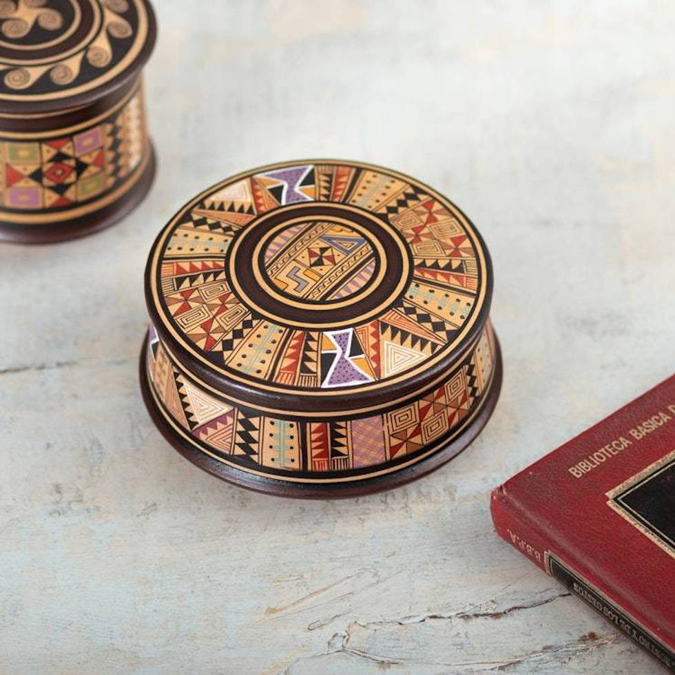 Hand-Painted Ceramic Decorative Box with Inca Motifs 'Warmi'