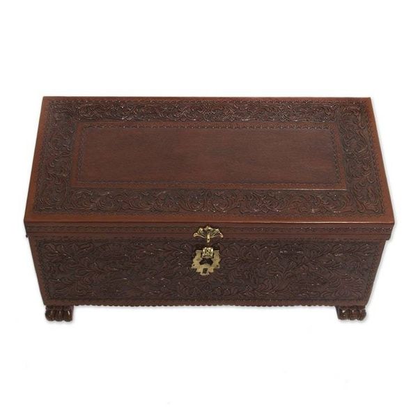 Alternate image for Cedar and leather chest Colonial Days