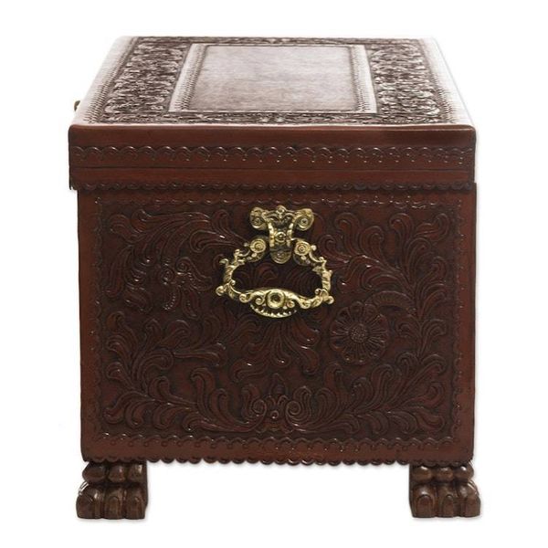 Alternate image for Cedar and leather chest Colonial Days