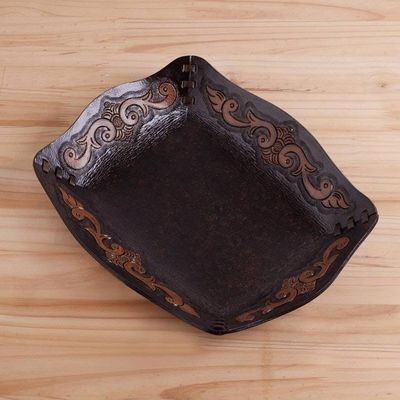 Alternate image for Peru Handcrafted Tooled Leather Colonial Art Theme Catchall Spanish Viceroy