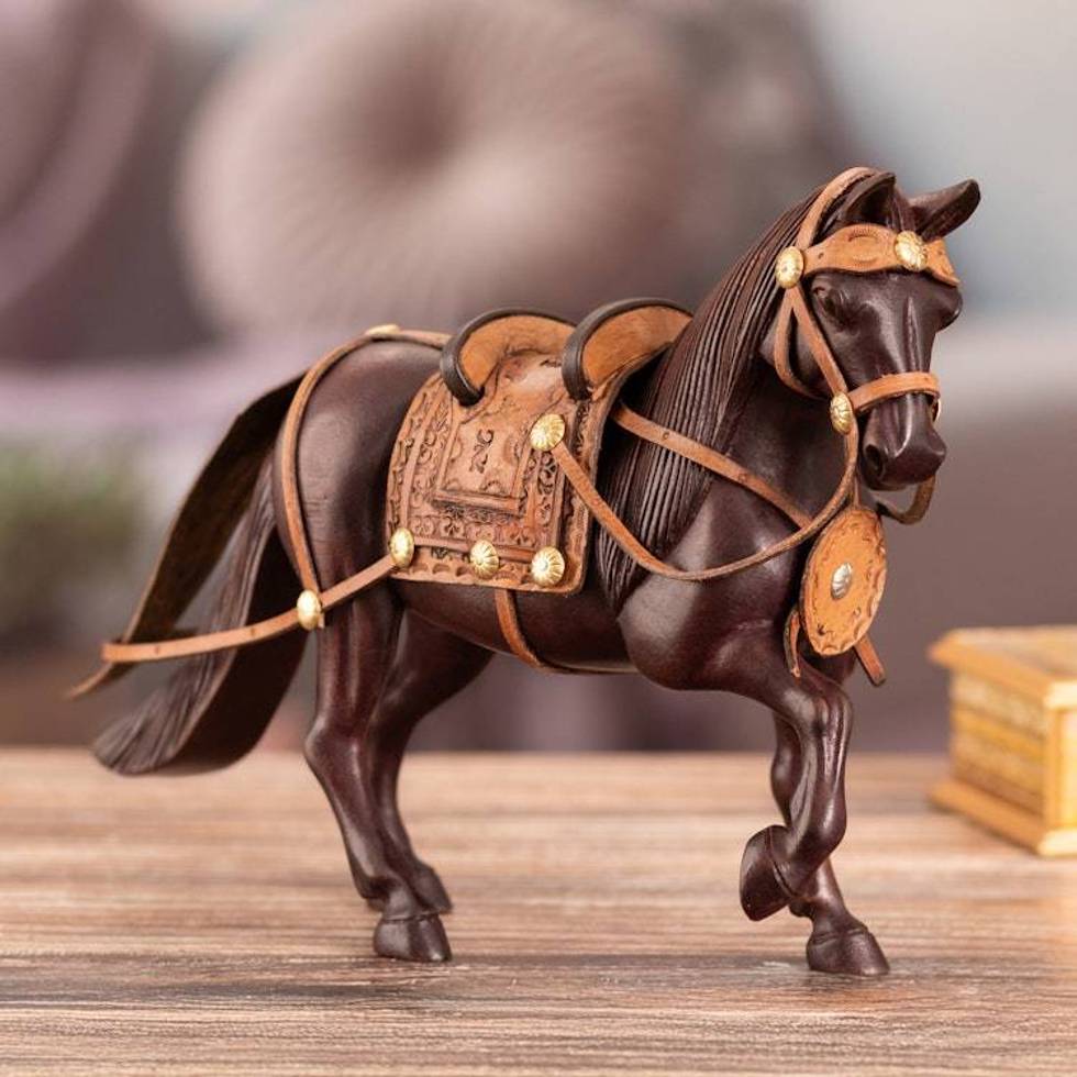 Hand Carved Peruvian Paso Horse Cedar Wood Sculpture 'Peruvian Walking Horse'