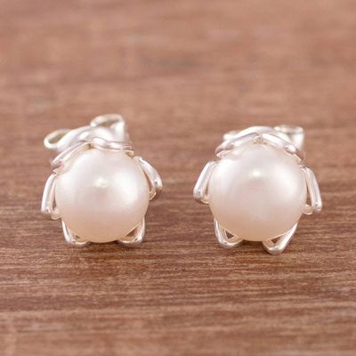 Alternate image for Swirl Pattern Cultured Pearl Stud Earrings from India Exquisite Glow