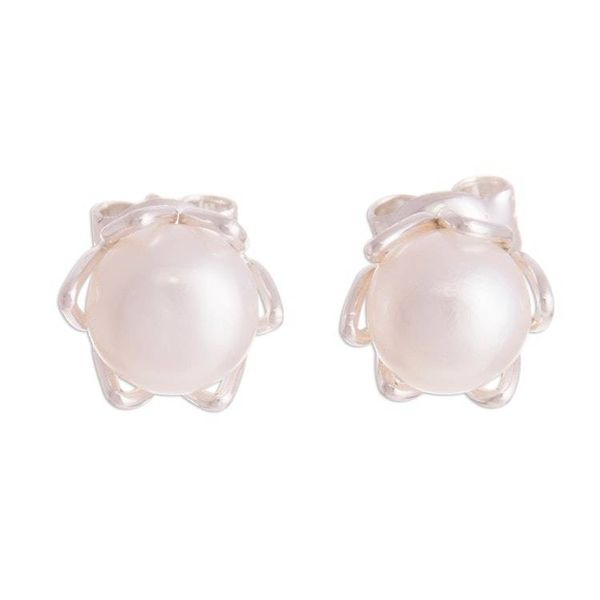 Alternate image for Swirl Pattern Cultured Pearl Stud Earrings from India Exquisite Glow