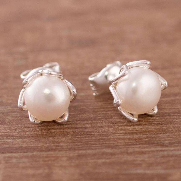 Alternate image for Swirl Pattern Cultured Pearl Stud Earrings from India Exquisite Glow