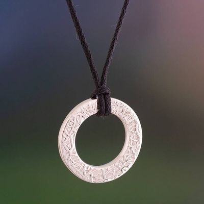 Primary image for Textured Sterling Silver Circle Pendant Necklace Continuity
