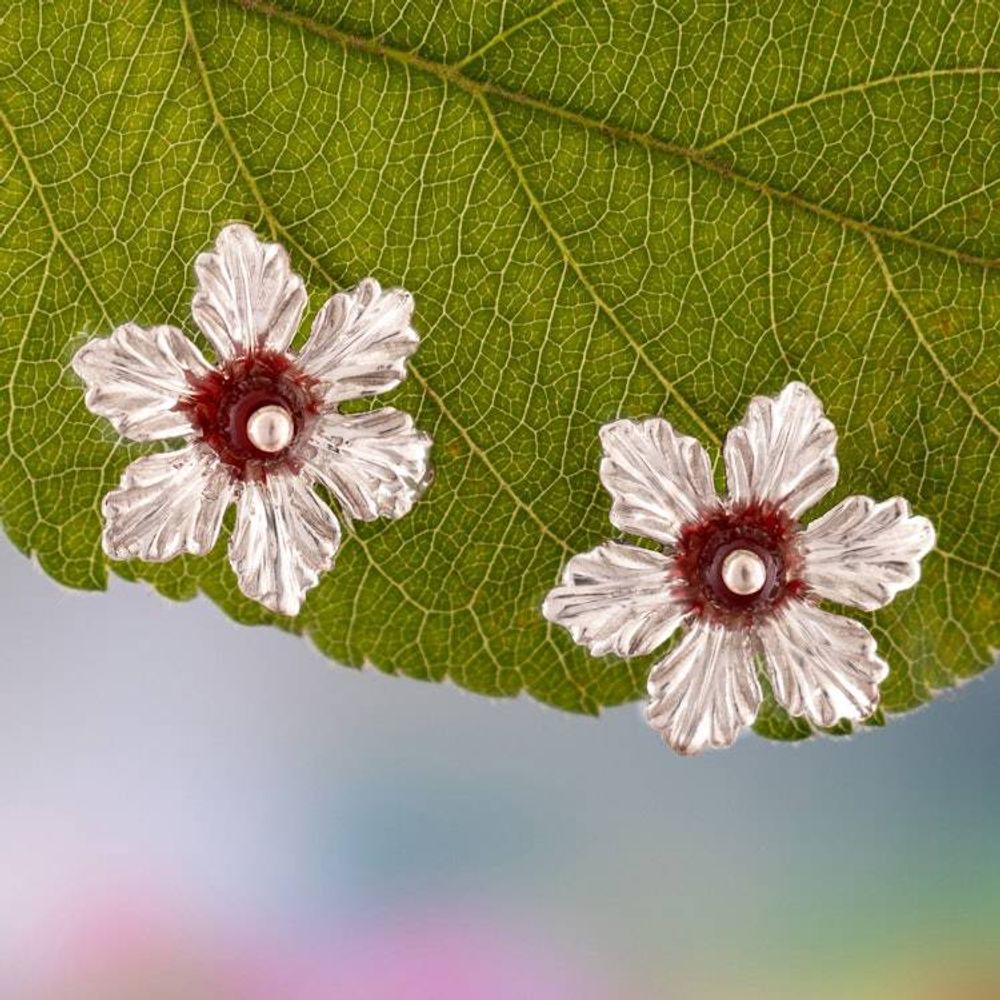 Main item image