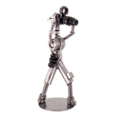 Alternate image for Recycled Auto Part Sculpture of a Photographer from Peru Say Cheese