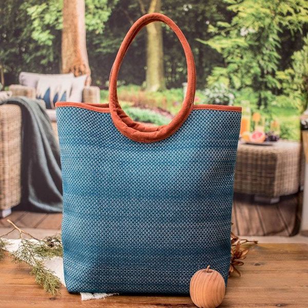 Alternate image for Faux Leather and Cotton Handle Bag in Turquoise Blue Hues Ilusin Turquesa