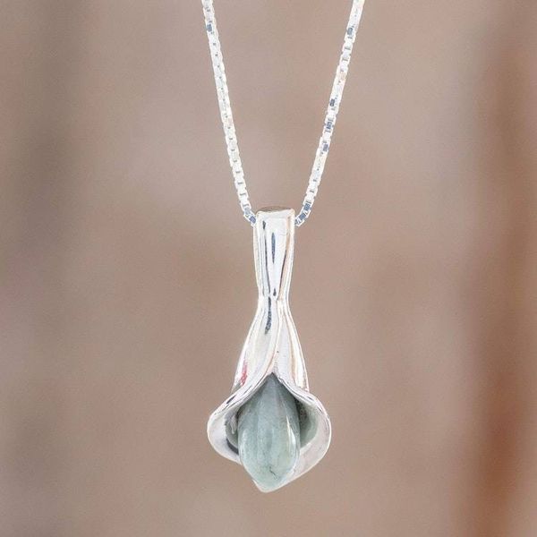 Alternate image for Lily Shaped Pendant Necklace with Light Green Jade Mixco Lily in Light Green