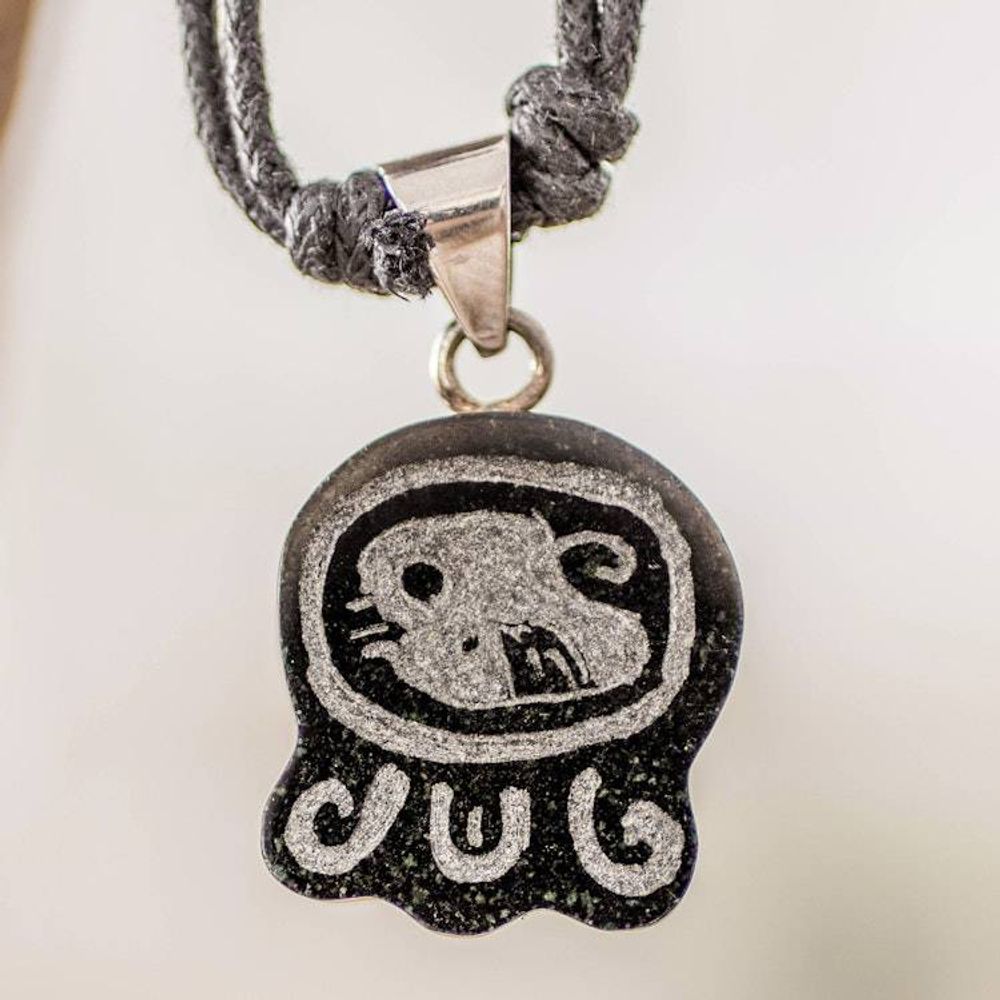 Main item image