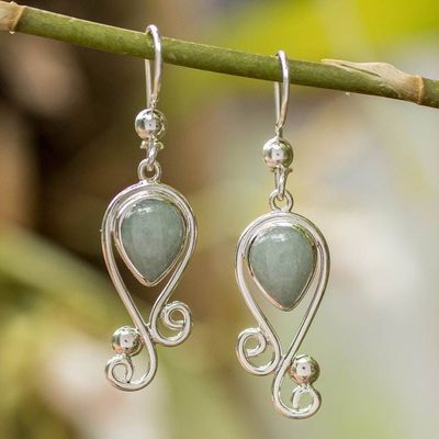 Alternate image for Vintage-Inspired Apple Green Jade Silver Dangle Earrings Vintage Flair