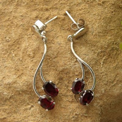 Alternate image for Sterling Silver and Garnet Earrings Sinuous Red