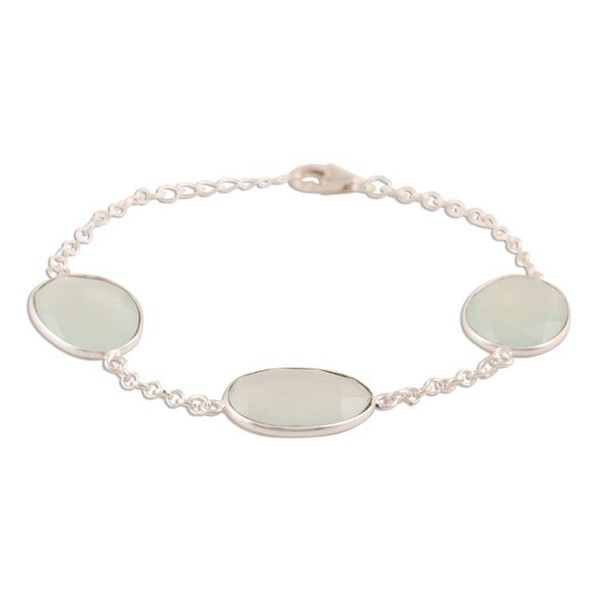 Alternate image for 42.5-Carat Chalcedony Station Bracelet from India Glistening Eggs
