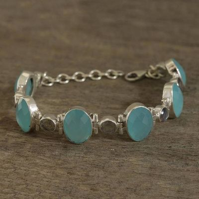 Alternate image for 26-Carat Chalcedony and Labradorite Link Bracelet from India Fabulous Alliance