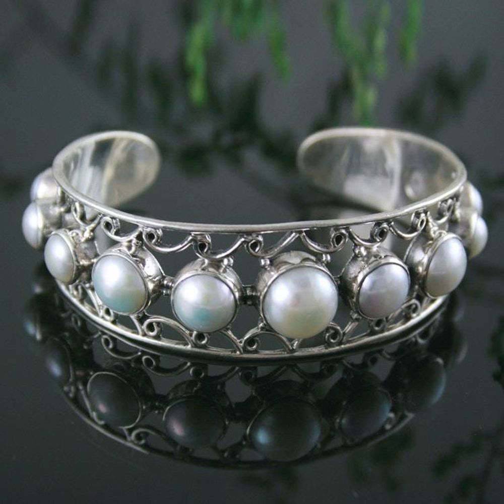 Main item image
