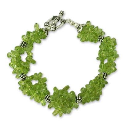 Alternate image for Peridot beaded bracelet Song of Summer