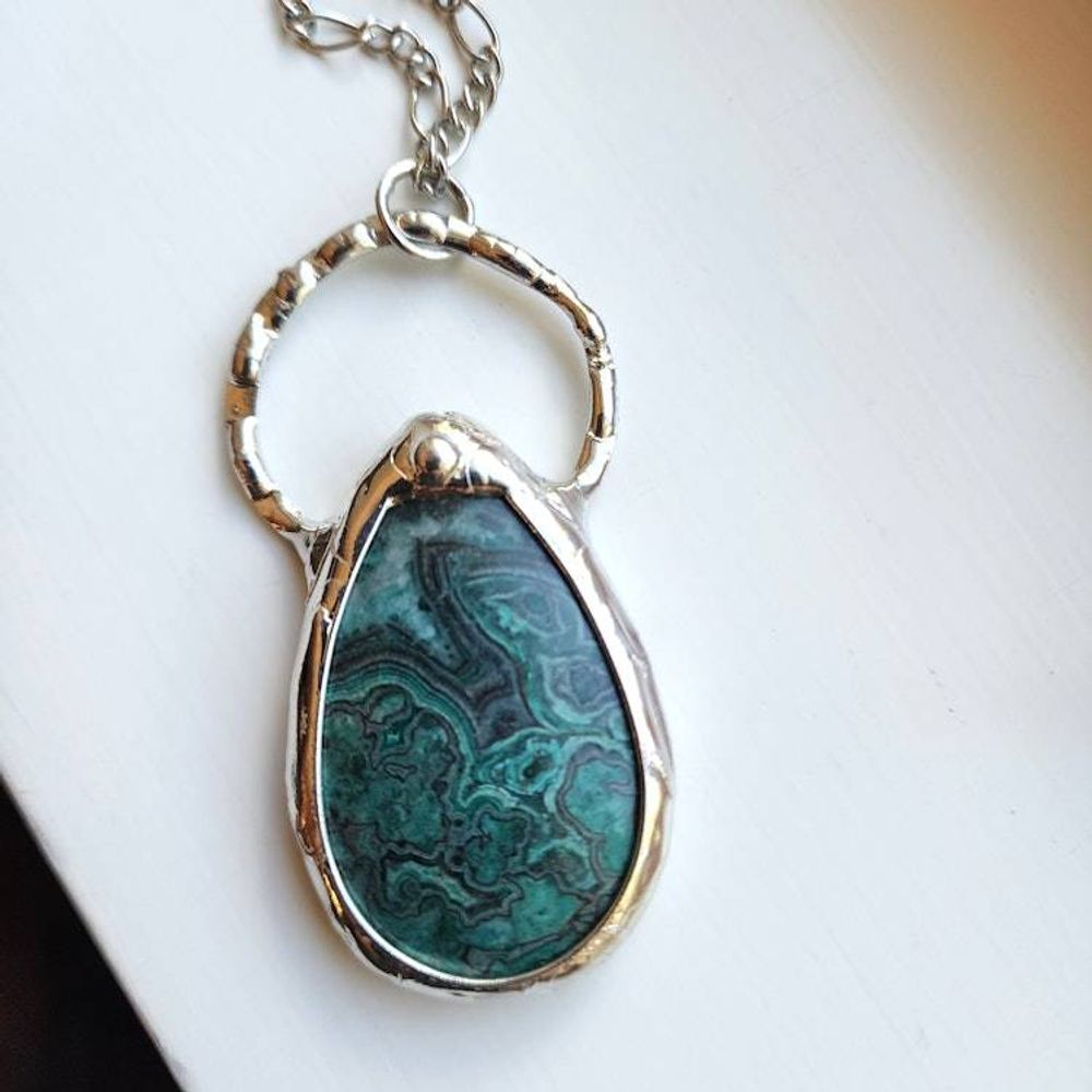 Main item image