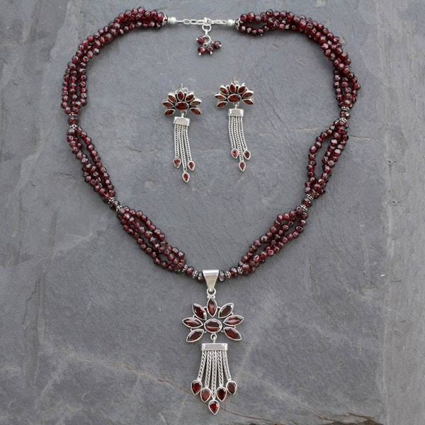 Alternate image for Fair Trade Sterling Silver Beaded Garnet Jewelry Set Daisy Passion