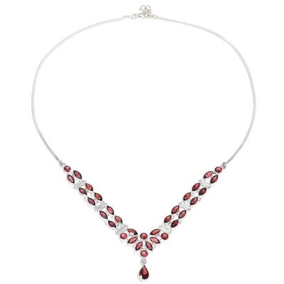 Alternate image for 17-Carat Garnet Pendant Necklace from India Evening in Delhi