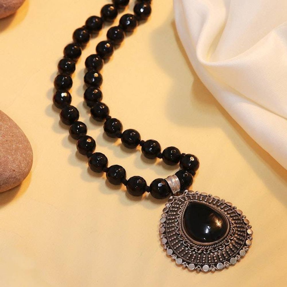 Main item image