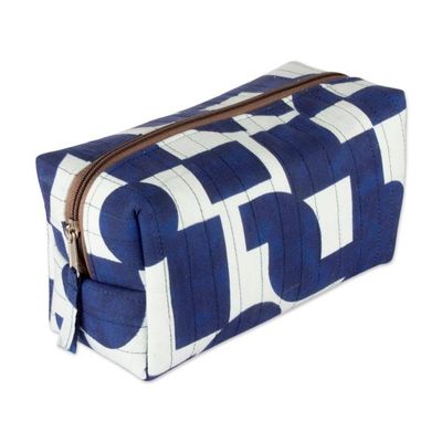 Alternate image for Abstract-Patterned Blue and White 100 Cotton Toiletry Case Avant-Garde Essential