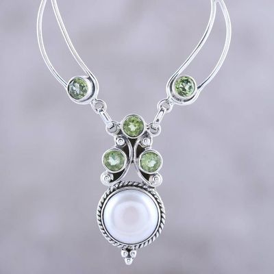 Alternate image for Cultured Pearl and Peridot Pendant Necklace from India Radiant Princess