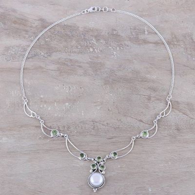 Alternate image for Cultured Pearl and Peridot Pendant Necklace from India Radiant Princess