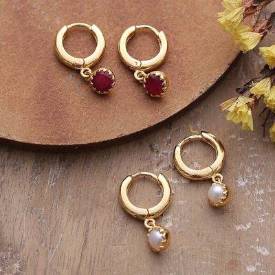 Alternate image for Set of 2 Gold-Plated Dangle Earrings with Ruby or Pearls Romance  Sea
