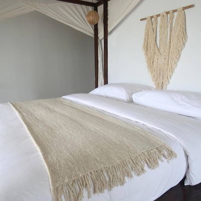 Alternate image for Alabaster Ivory Handwoven Lightweight Cotton Throw from Bali Alabaster Madura
