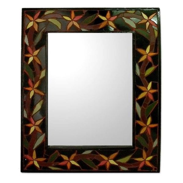 Alternate image for Mirror Daffodil Garland