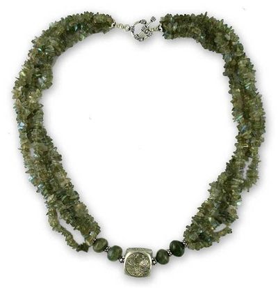 Alternate image for Labradorite strand necklace Iridescent Muse