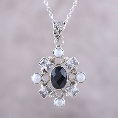 Alternate image for Black Onyx and Cultured Pearl Pendant Necklace from India Alluring Style